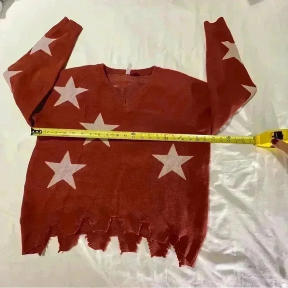 Stylish Star Pattern V-Neck Sweater - Soft, Warm, Distressed- Viishow- M - Picture 4 of 9